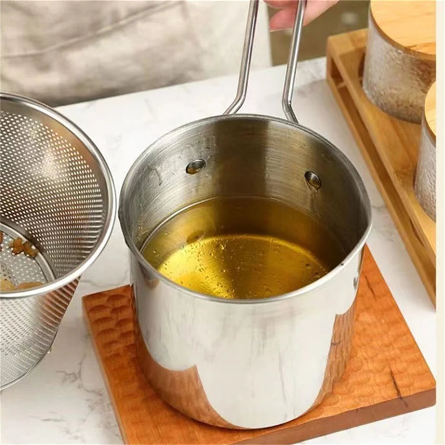 Stainless Steel Deep Frying Pot with Strainer Basket (1200ml)